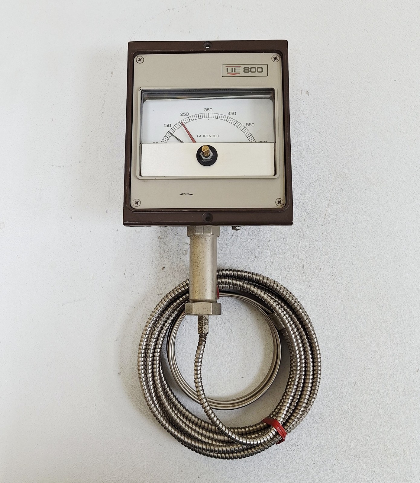 UE United Electric Type 802 / Model 8BS Temperature Controller 50-650F 15A