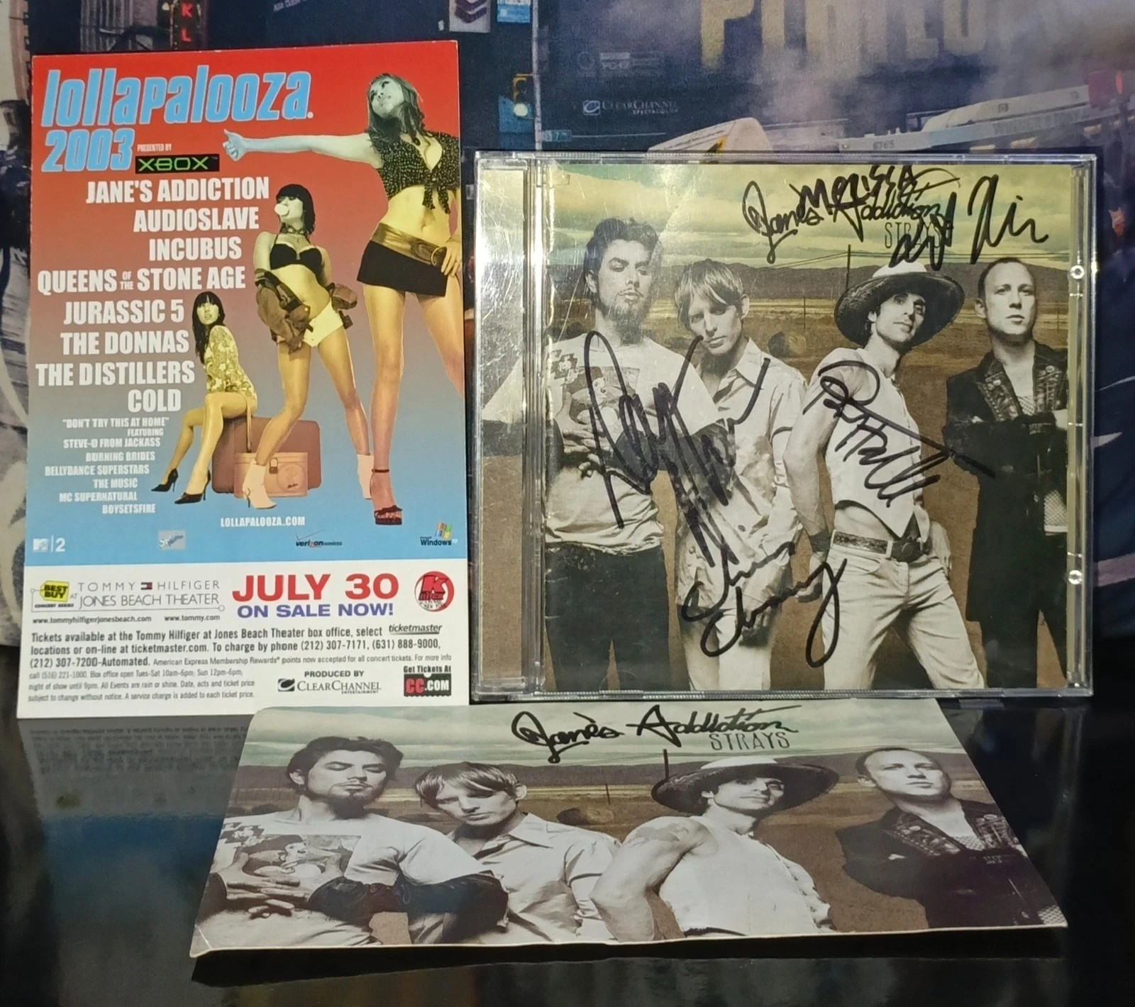 Strays by Jane's Addiction (CD, 2003) SIGNED by members. *BONUS: Jane's Sticker.