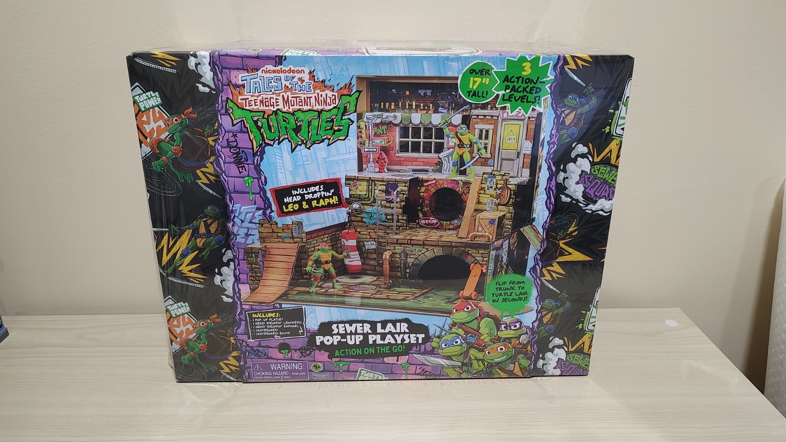Playmates Tales of the Teenage Mutant Ninja Turtles Sewer Lair Pop-up Playset
