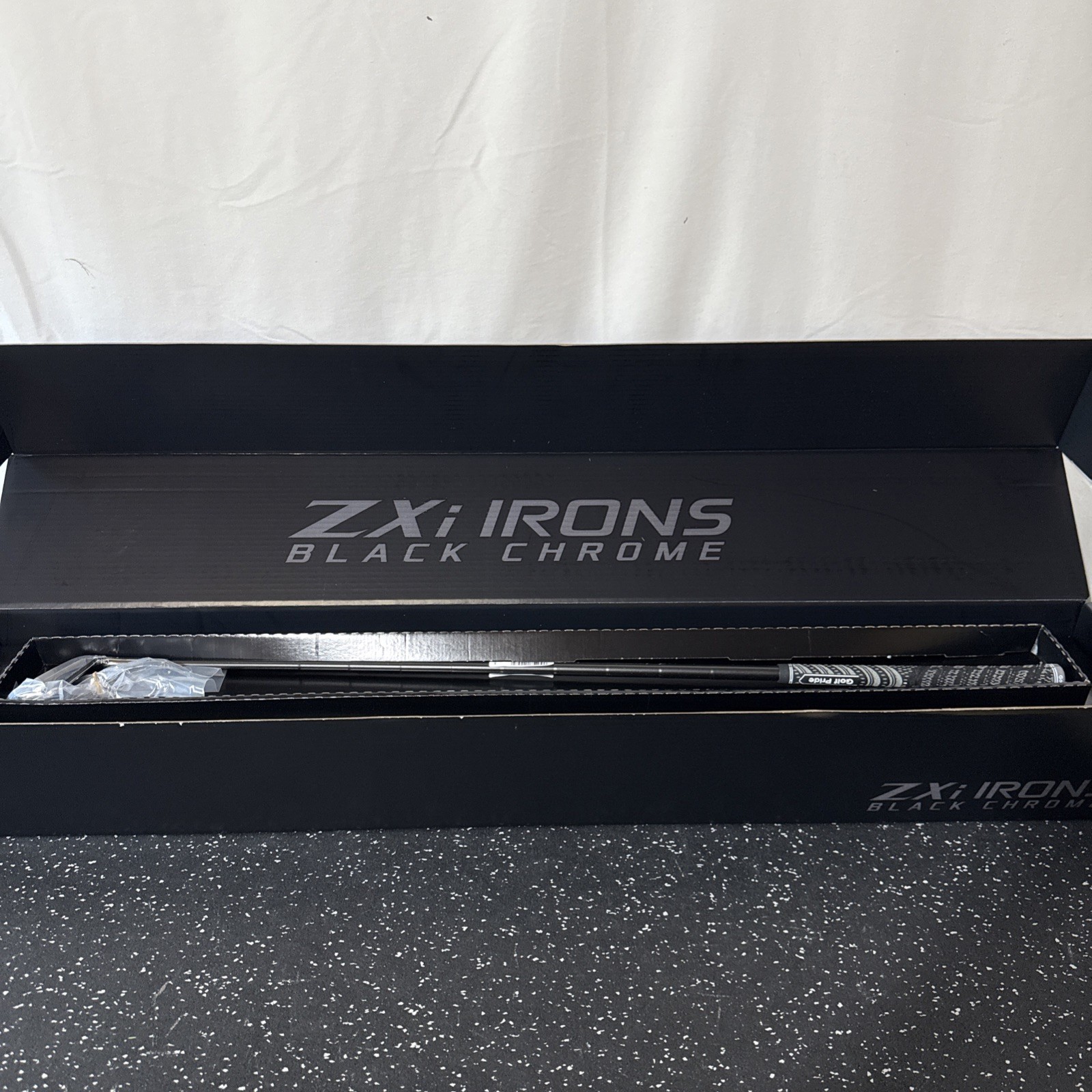 Srixon ZXi7 Black Chrome Forged Iron Set 4-PW Steel Stiff RH 8079 NEW