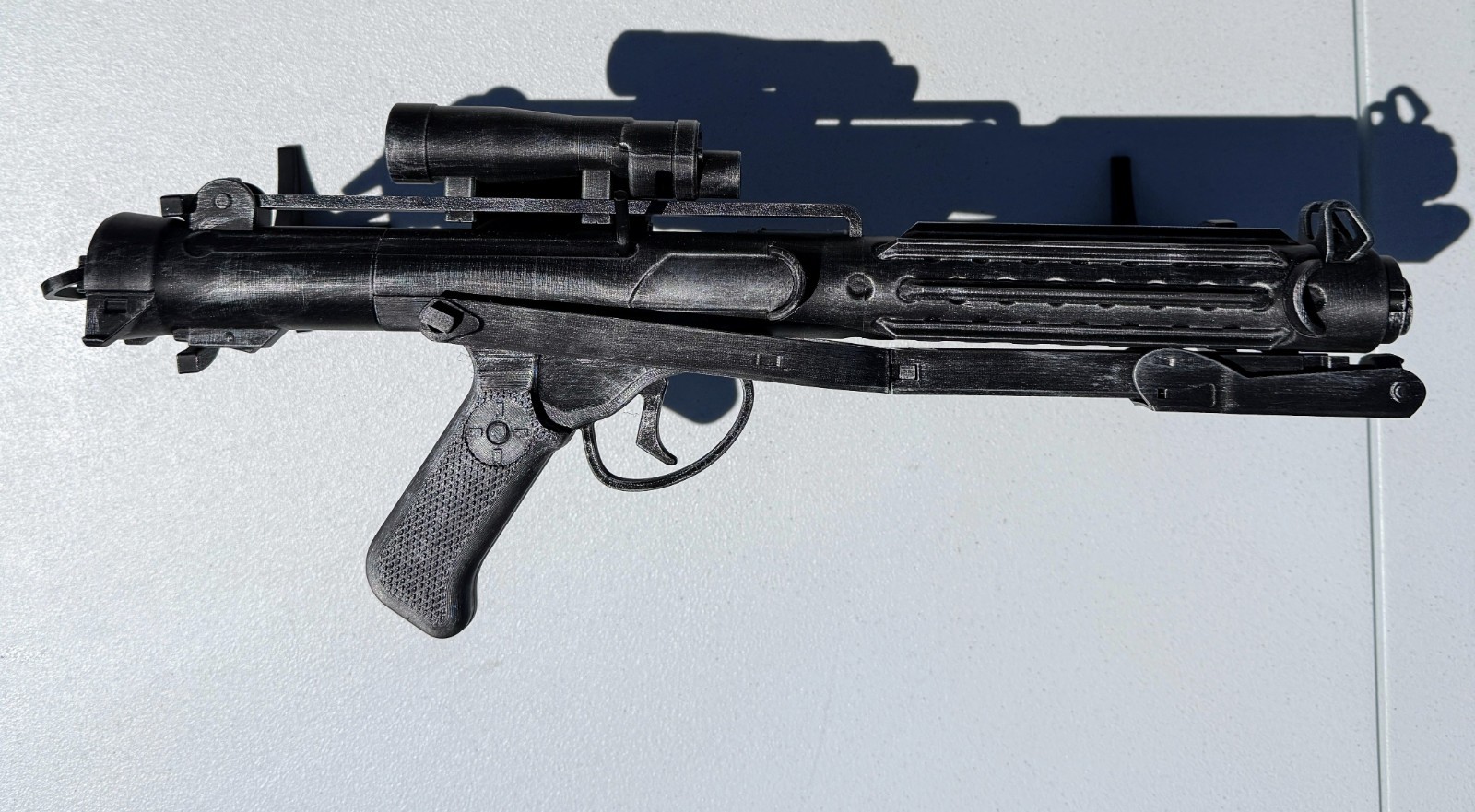 Replica E11 Stormtrooper Blaster Starwars 1:1 Scale For Fantasy & Cosplay Replica E11 Stormtrooper Blaster Starwars 1:1 Scale For Fantasy & Cosplay