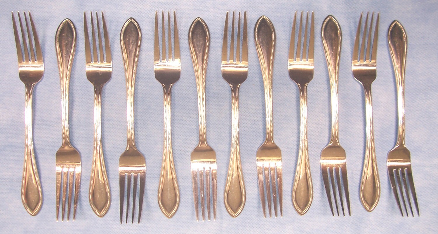 12 WALLACE AMERICAN TRADITION Dinner Place Set Fork 18/10 Stainless Steel Silver