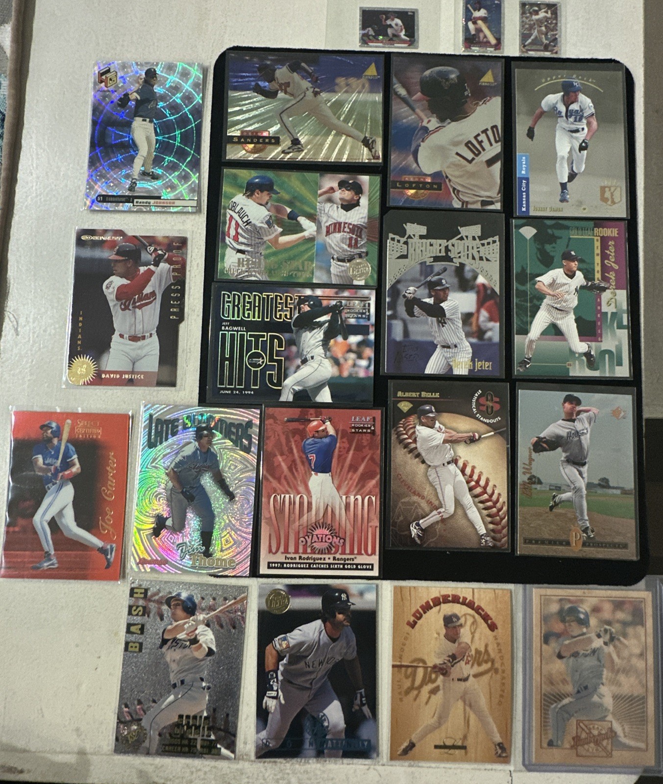 Multi-star Lot - 21 Cards: Jeter, R. Johnson, Bagwell, Belle, Pudge, And More Multi-star Lot - 21 Cards: Jeter, R. Johnson, Bagwell, Belle, Pudge, And More