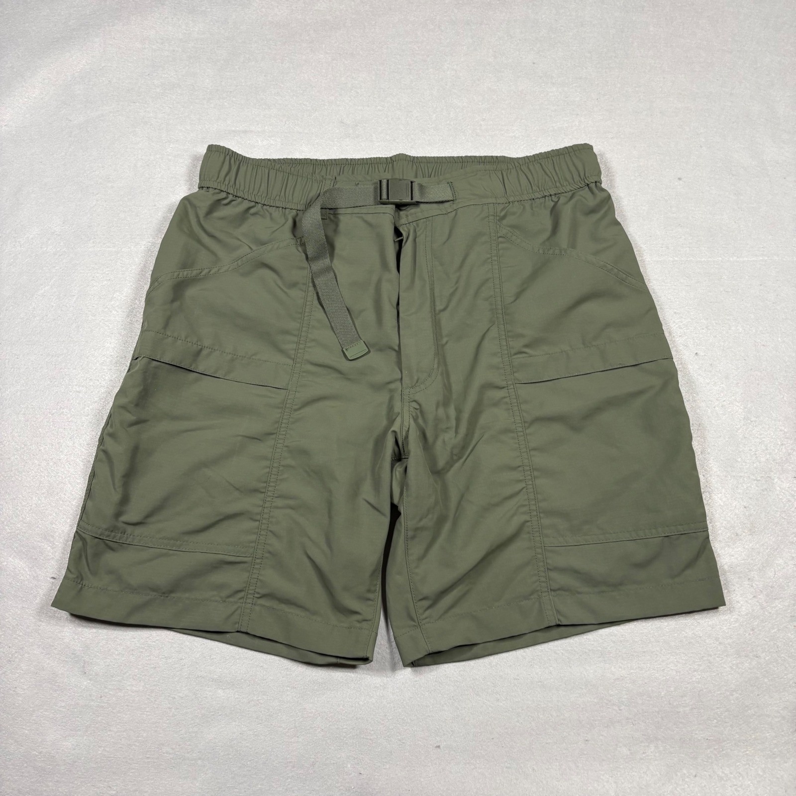 Uniqlo Geared Shorts Mens Large Olive Green Nylon Ripstop Utility Belted Hiking
