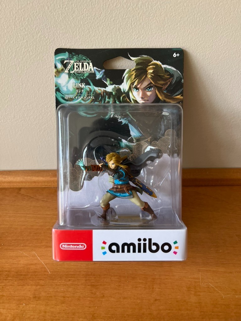 Link Amiibo Nintendo The Legend of Zelda Tears of the Kingdom Figure Brand New