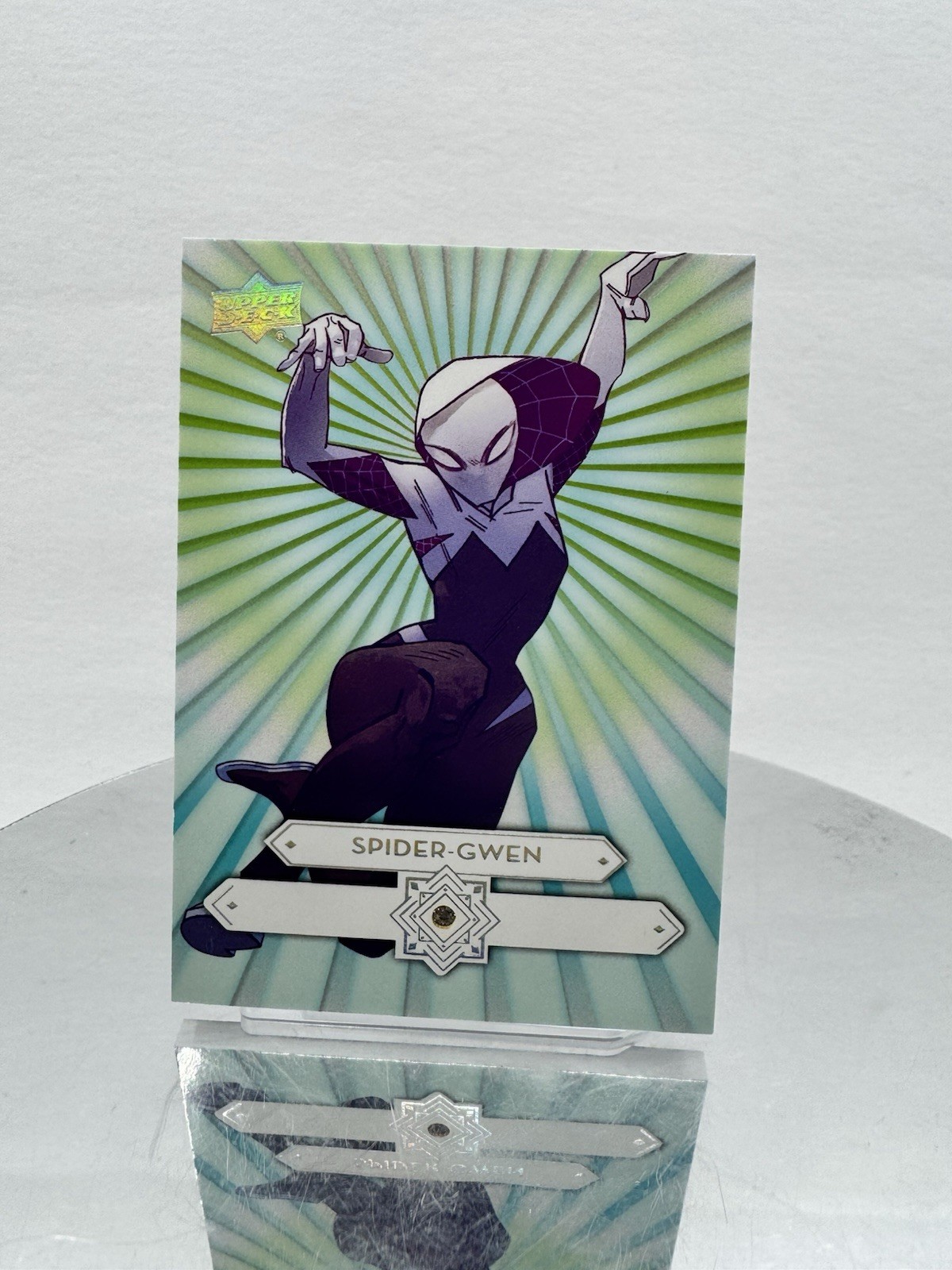 2016 Upper Deck Marvel Gems Spider-Gwen 26/30 Diamond Card #SDM-1 2016 Upper Deck Marvel Gems Spider-Gwen 26/30 Diamond Card #SDM-1