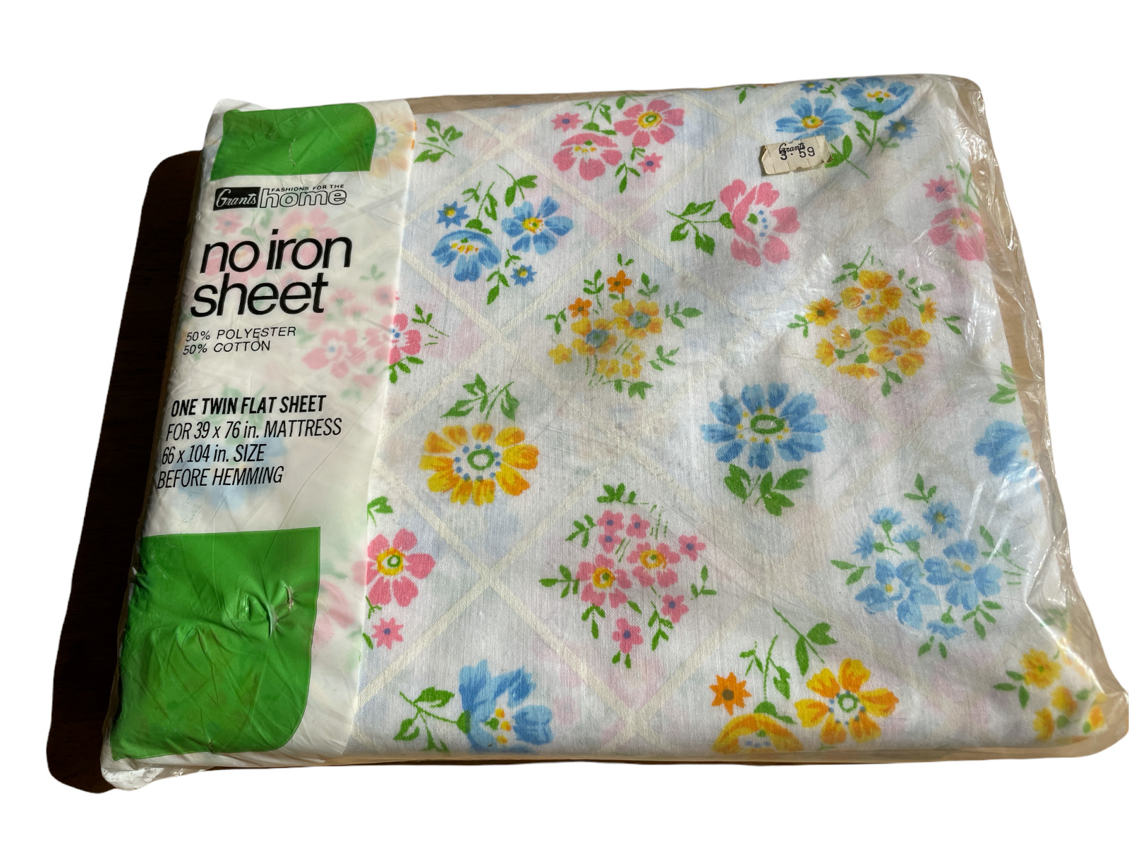 Vintage NOS Grants Home No Iron Sheet One twin flat sheet Floral Trellis Vintage NOS Grants Home No Iron Sheet One twin flat sheet Floral Trellis