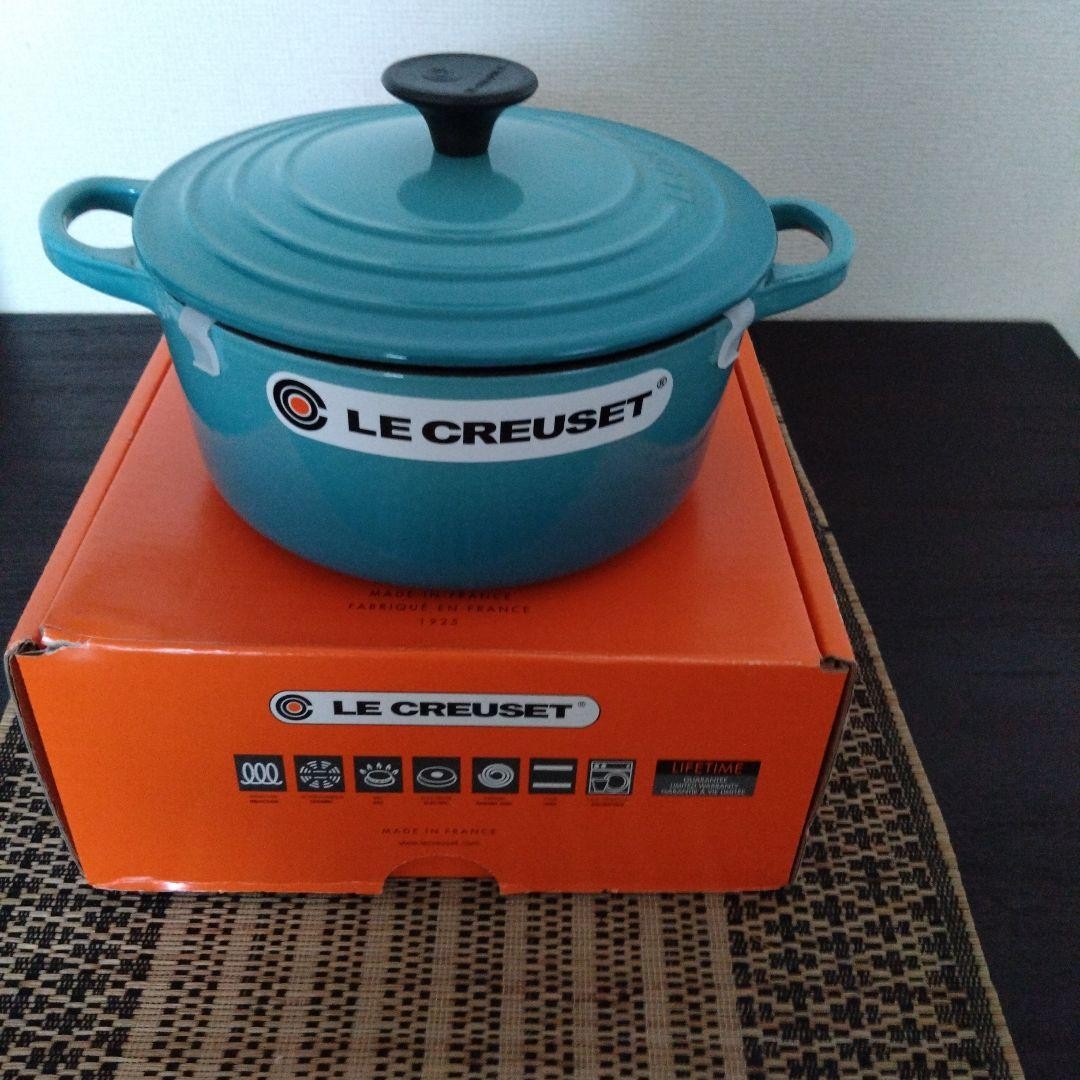 Le Creuset Round Dutch Oven 18cm Caribbean Blue Cast Iron Enamel Brand New JDM Le Creuset Round Dutch Oven 18cm Caribbean Blue Cast Iron Enamel Brand New JDM