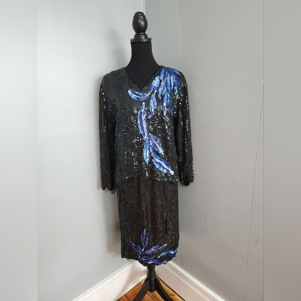 Vintage Royal Feelings 100% Pure Silk Black Blue Sequin 2 Pc Set Size Large Vintage Royal Feelings 100% Pure Silk Black Blue Sequin 2 Pc Set Size Large