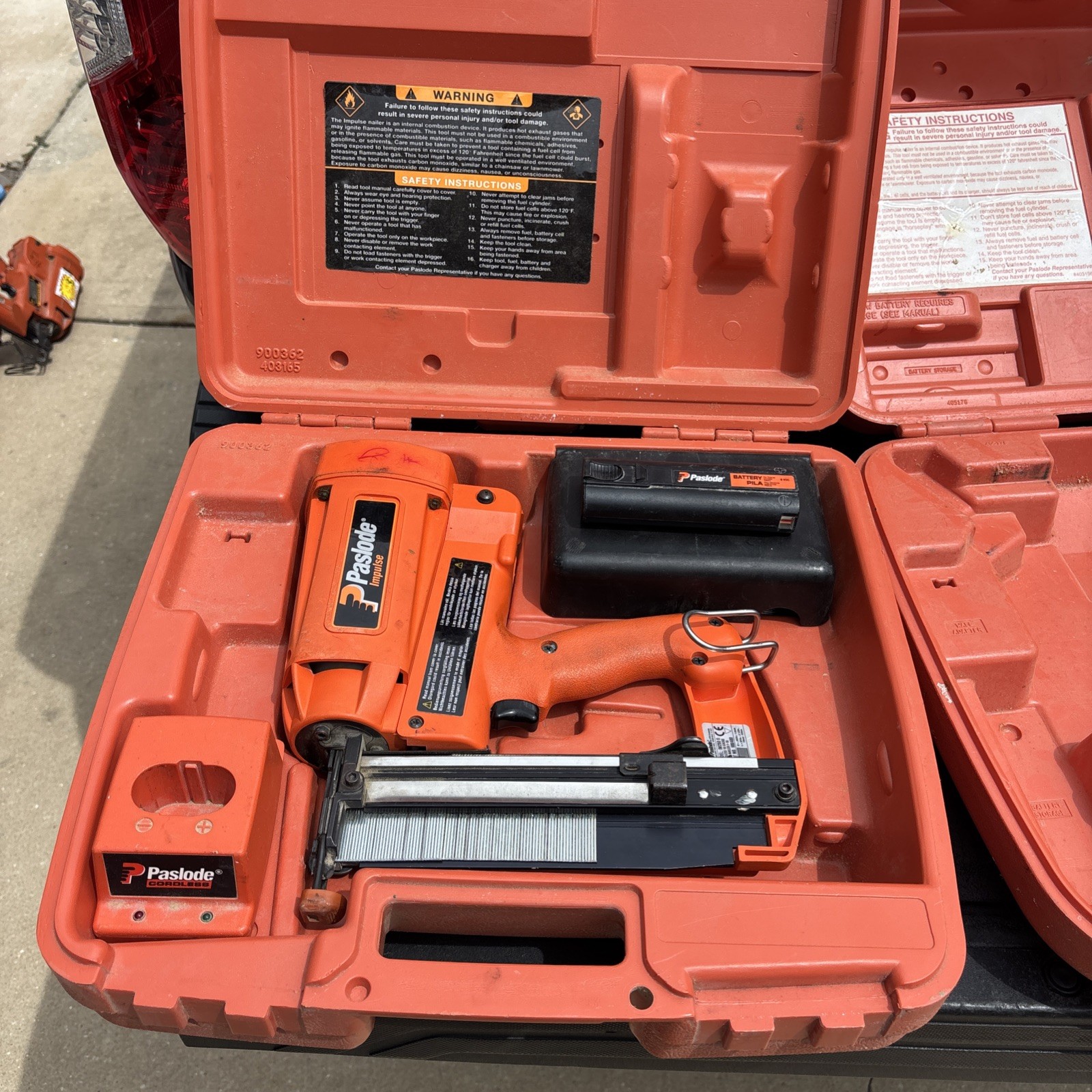Paslode Impulse Framing Nailer Cordless 900420 Battery + Charger (Untested) Paslode Impulse Framing Nailer Cordless 900420 Battery + Charger (Untested)