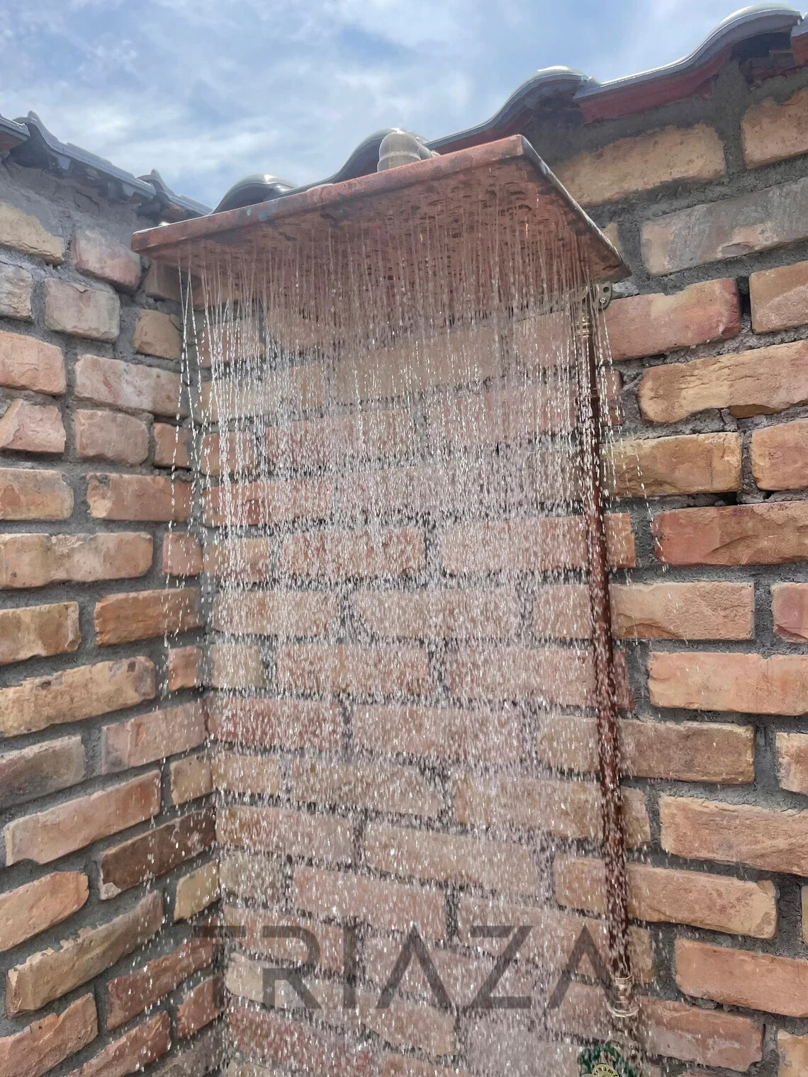 Unlacquered Solid copper shower head , outdoor shower head , outdoor shower