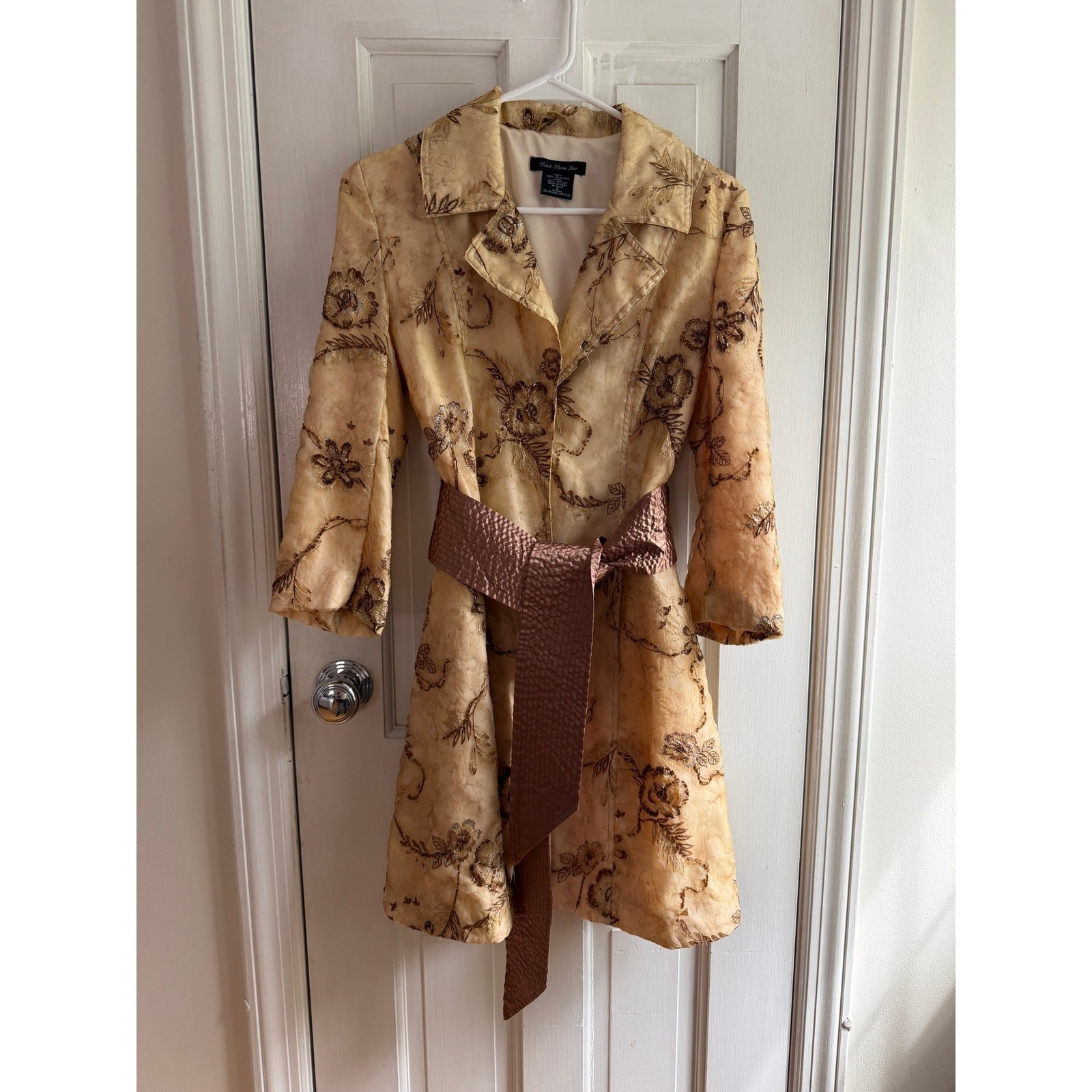 Vintage Heart Moon Star Champagne Floral Embroidered Belted Coat Small