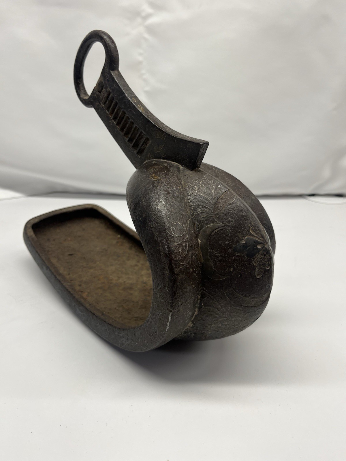 Antique Japanese Samurai Horse Stirrup “Abumi”- Edo Period 1603-1868 Antique Japanese Samurai Horse Stirrup “Abumi”- Edo Period 1603-1868