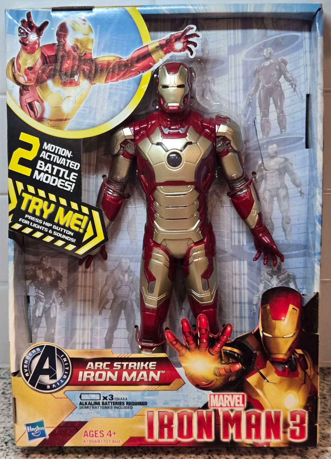 2012 Hasbro Marvel Iron Man 3 10.5\