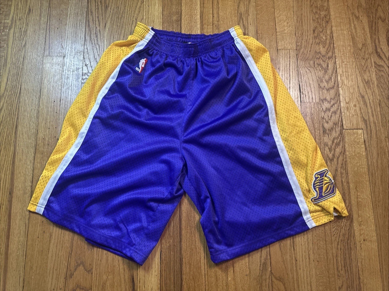 Adidas Los Angeles Lakers NBA Authentics Game Shorts Mens Size 52 Kobe LeBron Adidas Los Angeles Lakers NBA Authentics Game Shorts Mens Size 52 Kobe LeBron