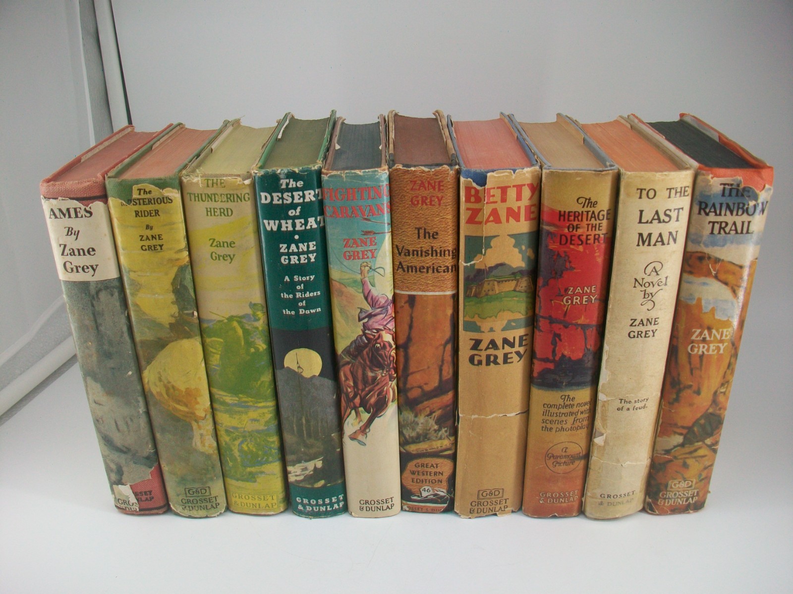 10 Vintage Zane Grey Novels With Dust Jackets In Good + or better condition.