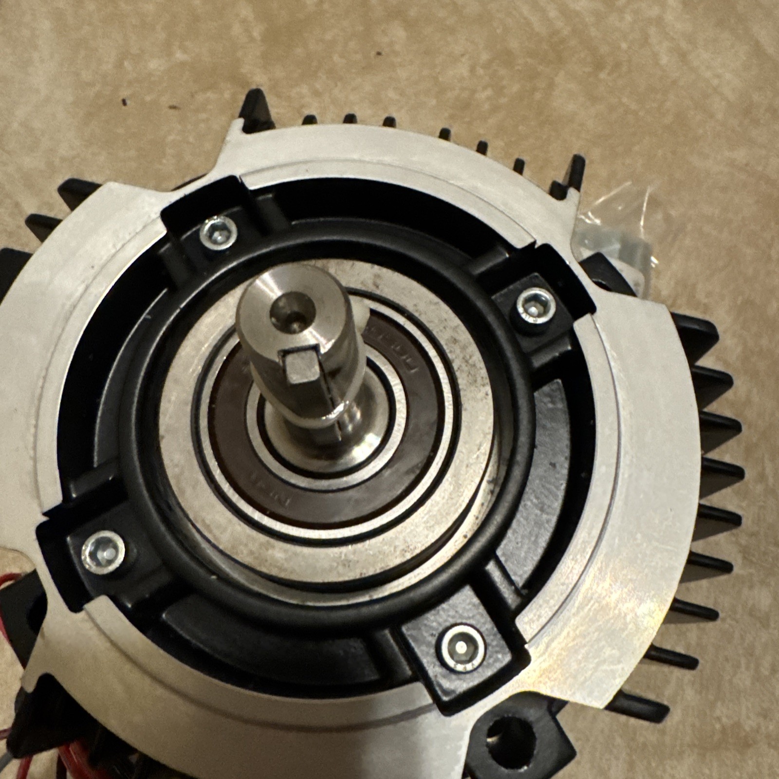 Warner Electric Um50-1020-90 Clutch/Brake, Torque 16 Ft-Lb, 90 Dc Warner Electric Um50-1020-90 Clutch/Brake, Torque 16 Ft-Lb, 90 Dc