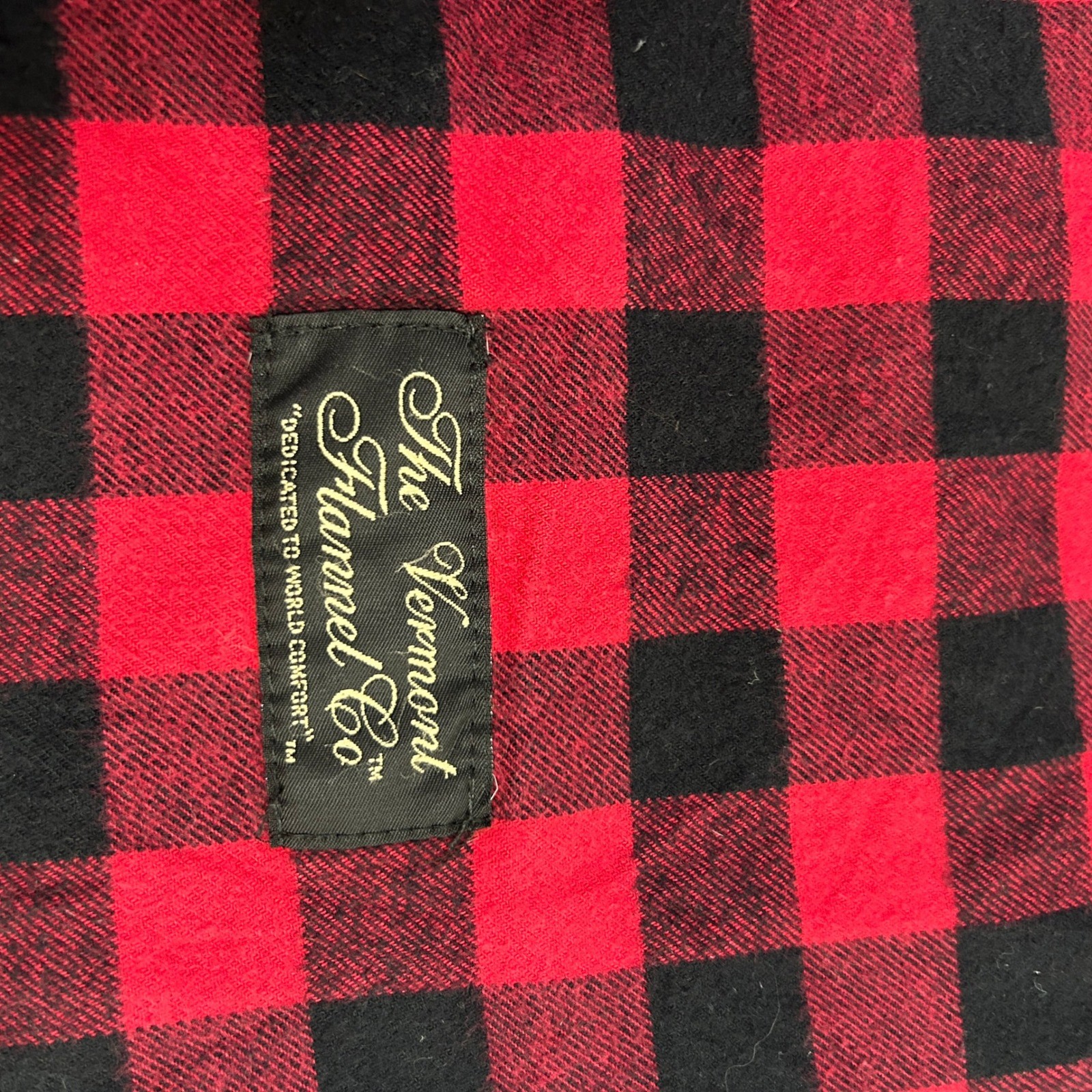 The Vermont Flannel Co Buffalo Plaid Fleece Lined Throw Blanket Red Black 46x66
