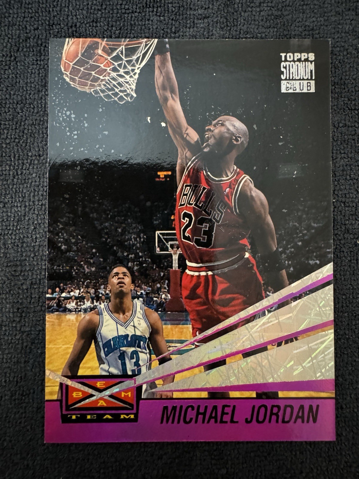1993-94 Topps Stadium Club - Beam Team Michael Jordan #4 - READ 1993-94 Topps Stadium Club - Beam Team Michael Jordan #4 - READ