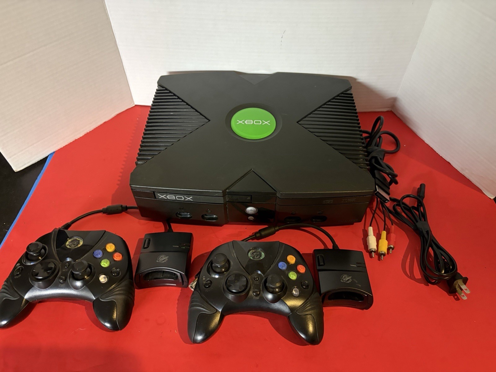 Xbox Original Console 2 Controllers Power/AV Cables Cleaned Tested V1.6 Xbox Original Console 2 Controllers Power/AV Cables Cleaned Tested V1.6