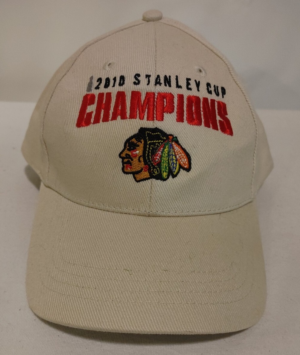 CHICAGO BLACKHAWKS NHL 2010 STANLEY CUP CHAMPIONS Adult HAT CAP CHICAGO BLACKHAWKS NHL 2010 STANLEY CUP CHAMPIONS Adult HAT CAP