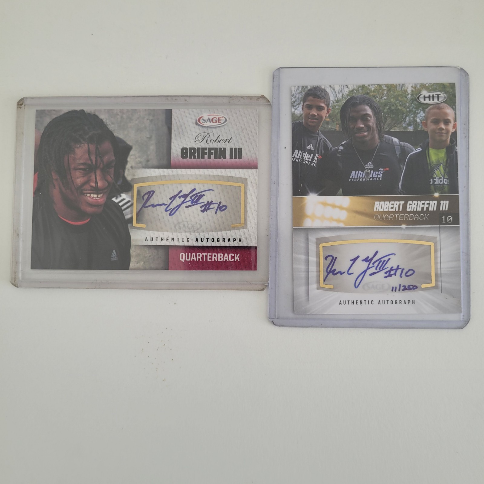 2 RG3 ROBERT GRIFFIN III SIGNED/AUTO\'D 2012 SAGE AND HIT ROOKIE AUTOS #/250 2 RG3 ROBERT GRIFFIN III SIGNED/AUTO\'D 2012 SAGE AND HIT ROOKIE AUTOS #/250