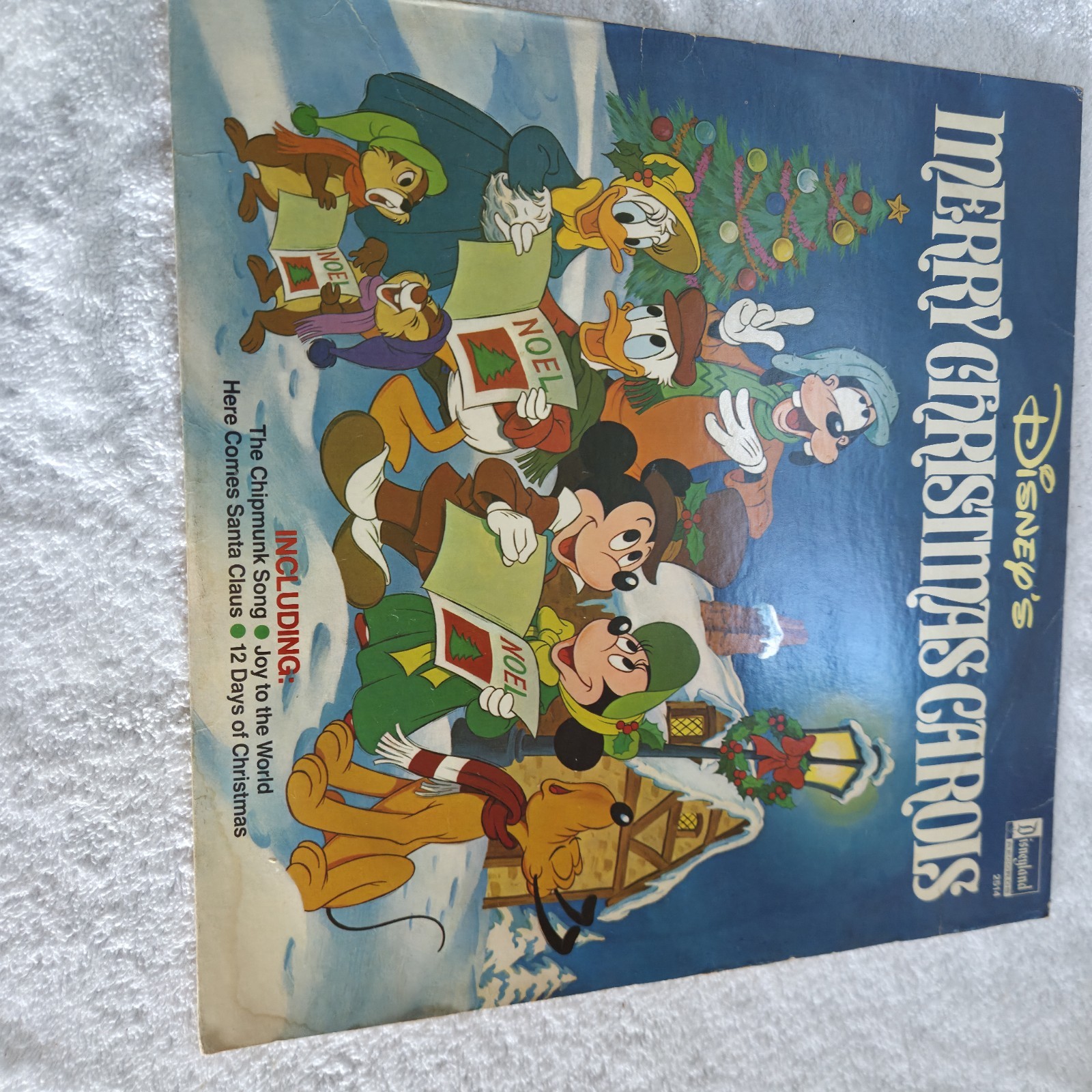 VINYL RECORD DISNEYLAND WALT DISNEY MERRY CHRISTMAS CAROLS 2514 #3 VINYL RECORD DISNEYLAND WALT DISNEY MERRY CHRISTMAS CAROLS 2514 #3