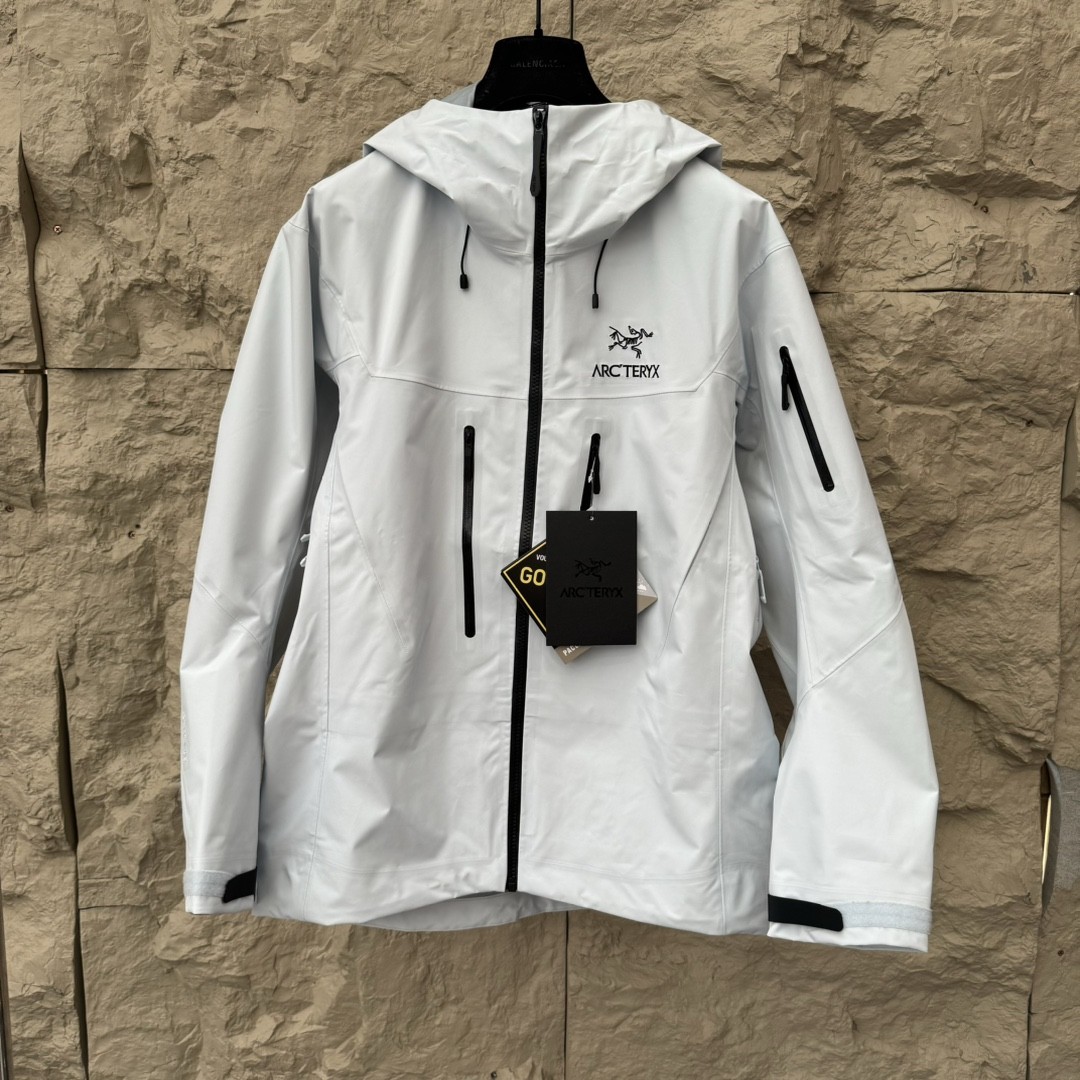 Arcteryx ALPHA SV 7 winter Jacket Men’s White Size M new