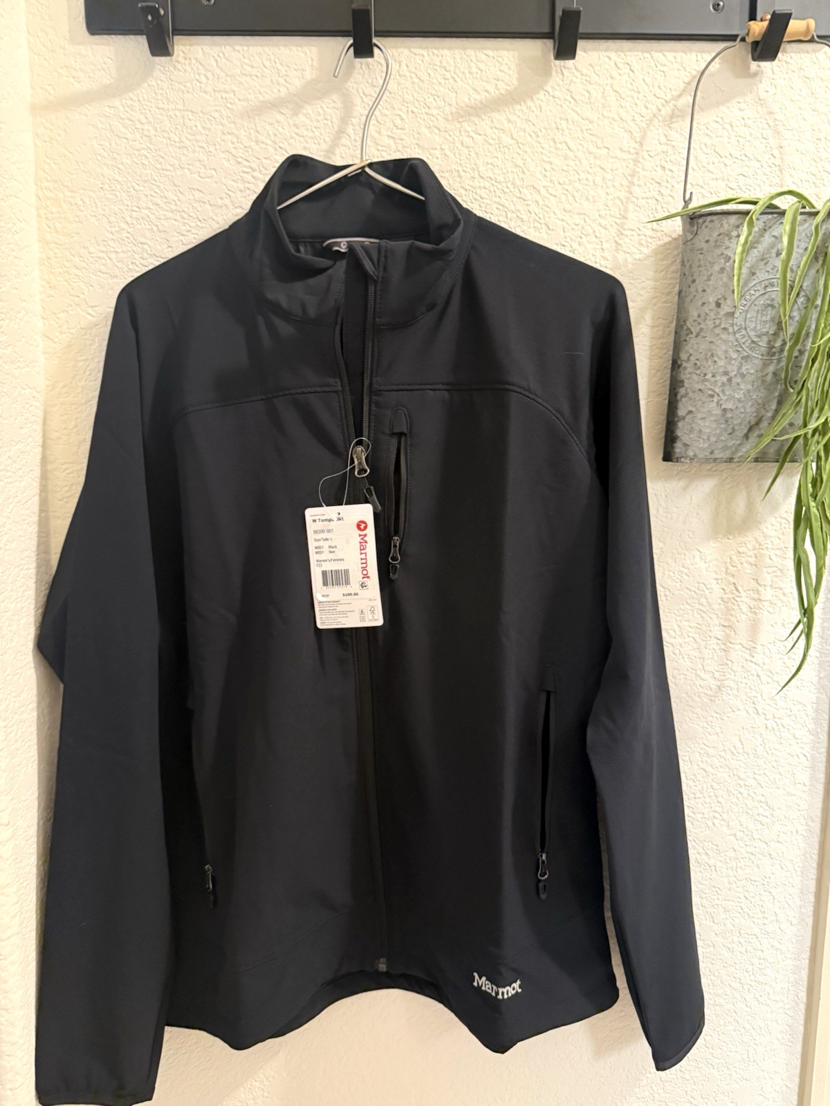 Marmot Women\'s Tempo Softshell Jacket 98300-001 Black Large NWT MSRP $100 M3