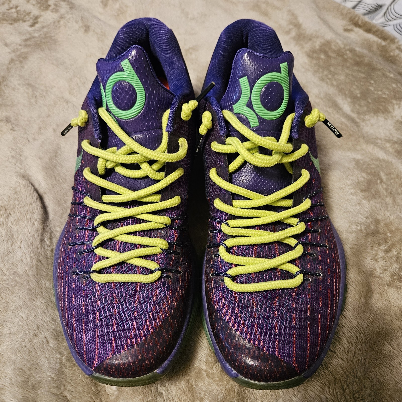 Nike KD8 Kevin Durant US 9.5 Suit 749375-535 Nike KD8 Kevin Durant US 9.5 Suit 749375-535