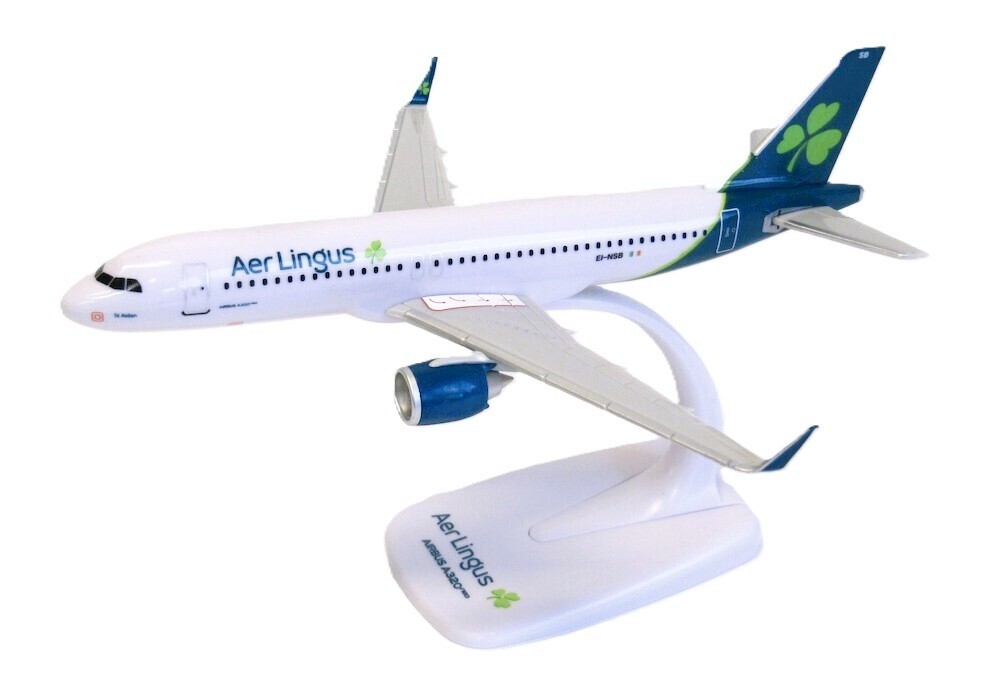 PPC Aer Lingus Airbus A320neo EI-NSB Desk Top Display Model 1/200 AV Airplane