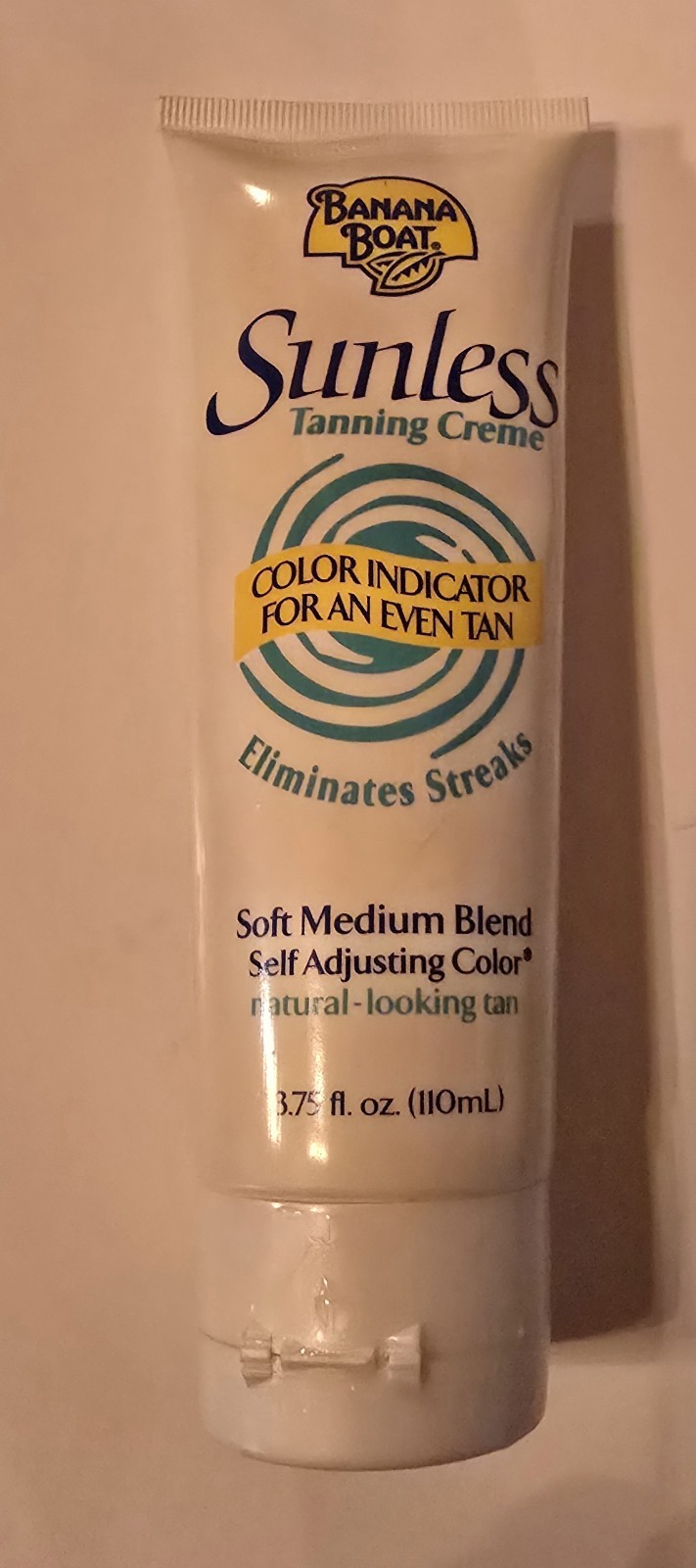 Vintage 1980s Banana Boat Sunless Tanning Creme Soft Medium Blend 4 oz open pack