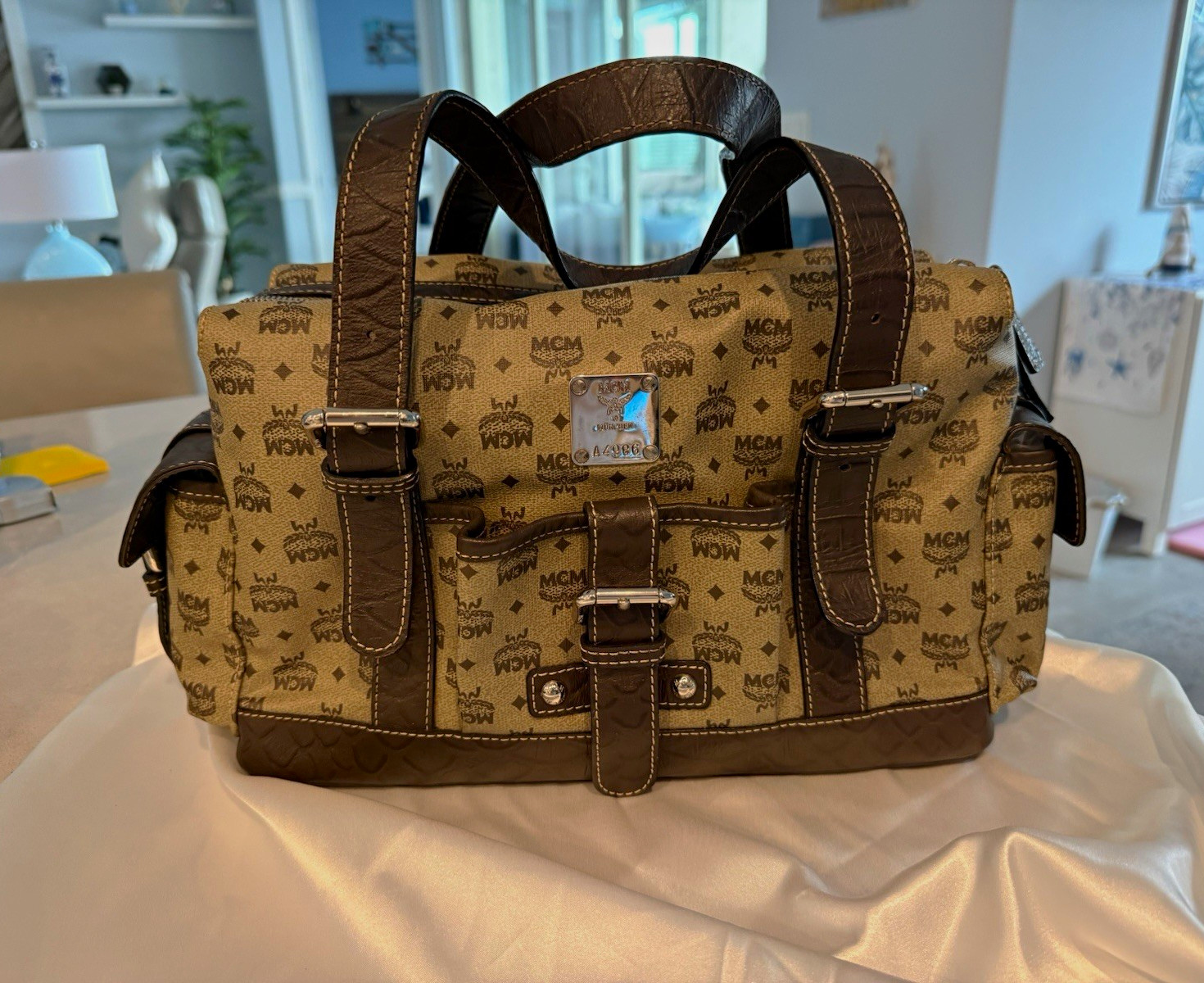 MCM München Monogram Satchel Top Handle Brown Beige Zip Buckle Detachable Strap MCM München Monogram Satchel Top Handle Brown Beige Zip Buckle Detachable Strap