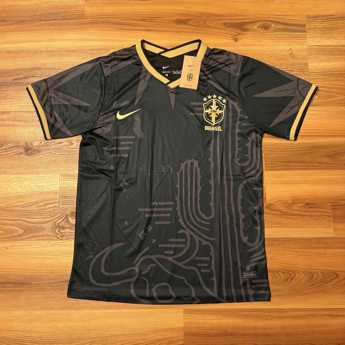 Nike Brazil CBF Soccer Jersey Shirt Men’s XL Black/Gold Dri-FIT
