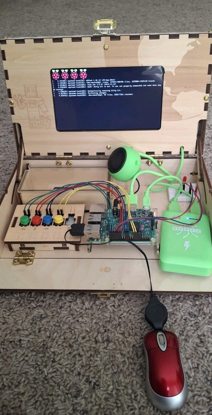 Piper Computer Kit - Works GREAT. MAY Need A Little TLC. Read Piper Computer Kit - Works GREAT. MAY Need A Little TLC. Read