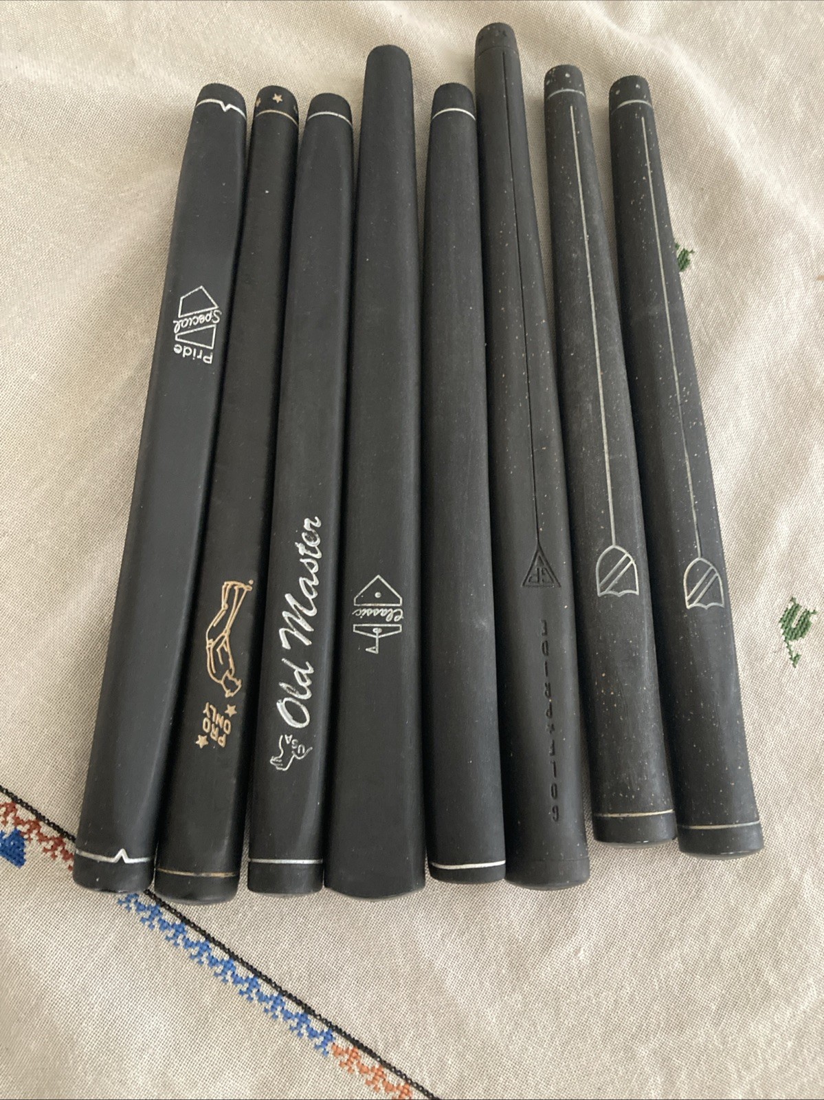 8 VINTAGE NOS PUTTER GRIPS 8 VINTAGE NOS PUTTER GRIPS