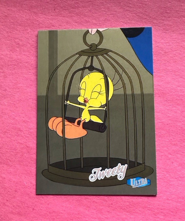 Fleer 2024 Fleer Retro Looney Tunes Tweety Ultra Gold /100 U-23 Fleer 2024 Fleer Retro Looney Tunes Tweety Ultra Gold /100 U-23