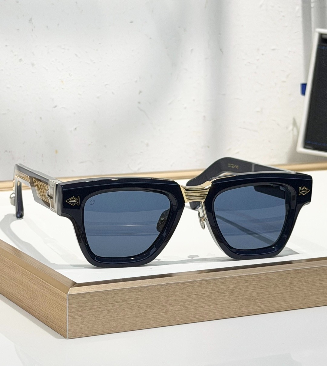 T-HENRI SUNGLASSES MEN MODEL:GALACTIQUE SIZE:50口23-145 -NEW T-HENRI SUNGLASSES MEN MODEL:GALACTIQUE SIZE:50口23-145 -NEW