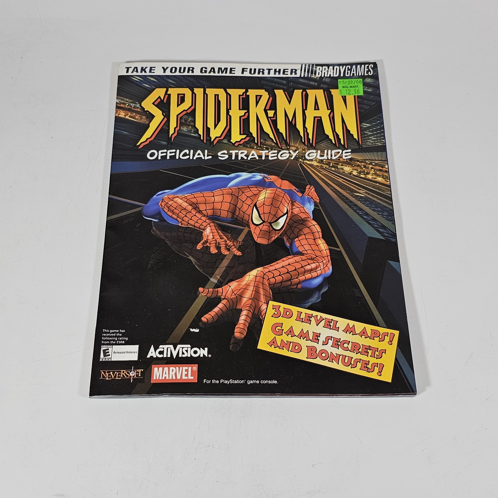 Spider-Man Official Strategy Guide BradyGames PS1 PlayStation 2000 Neversoft