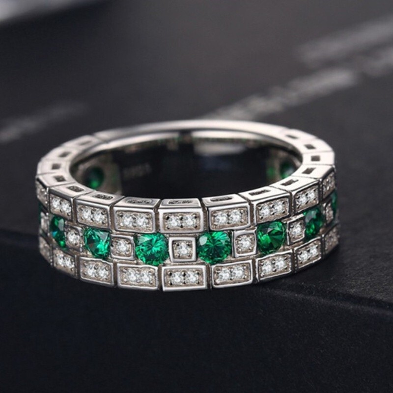 2.75 Ct Simulated Emerald Band Silver Plated Spectacular Ring For Wedding Gift