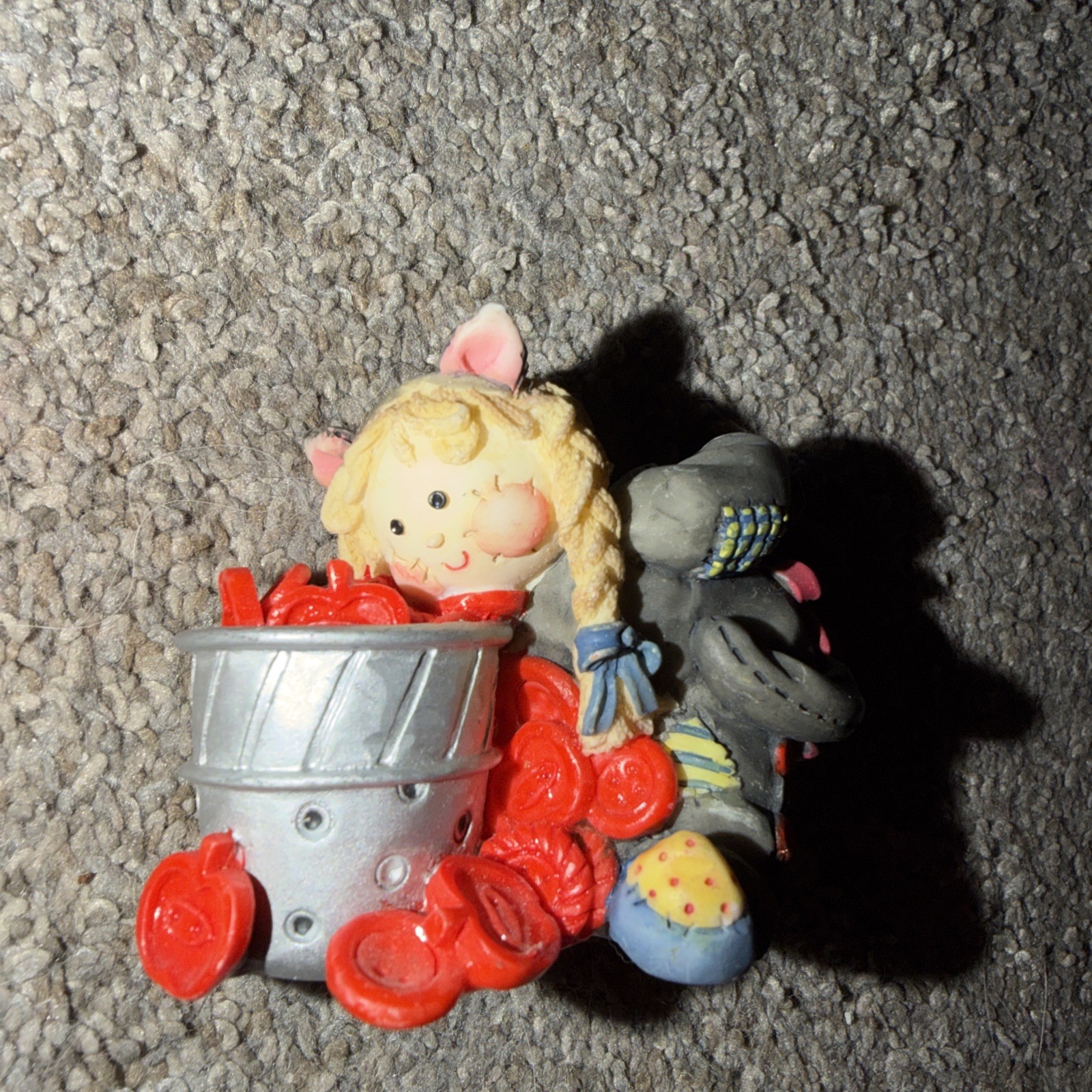 Enesco Cute As A Button Bobbin For Buttons Figurine 1996 Vintage Enesco Cute As A Button Bobbin For Buttons Figurine 1996 Vintage