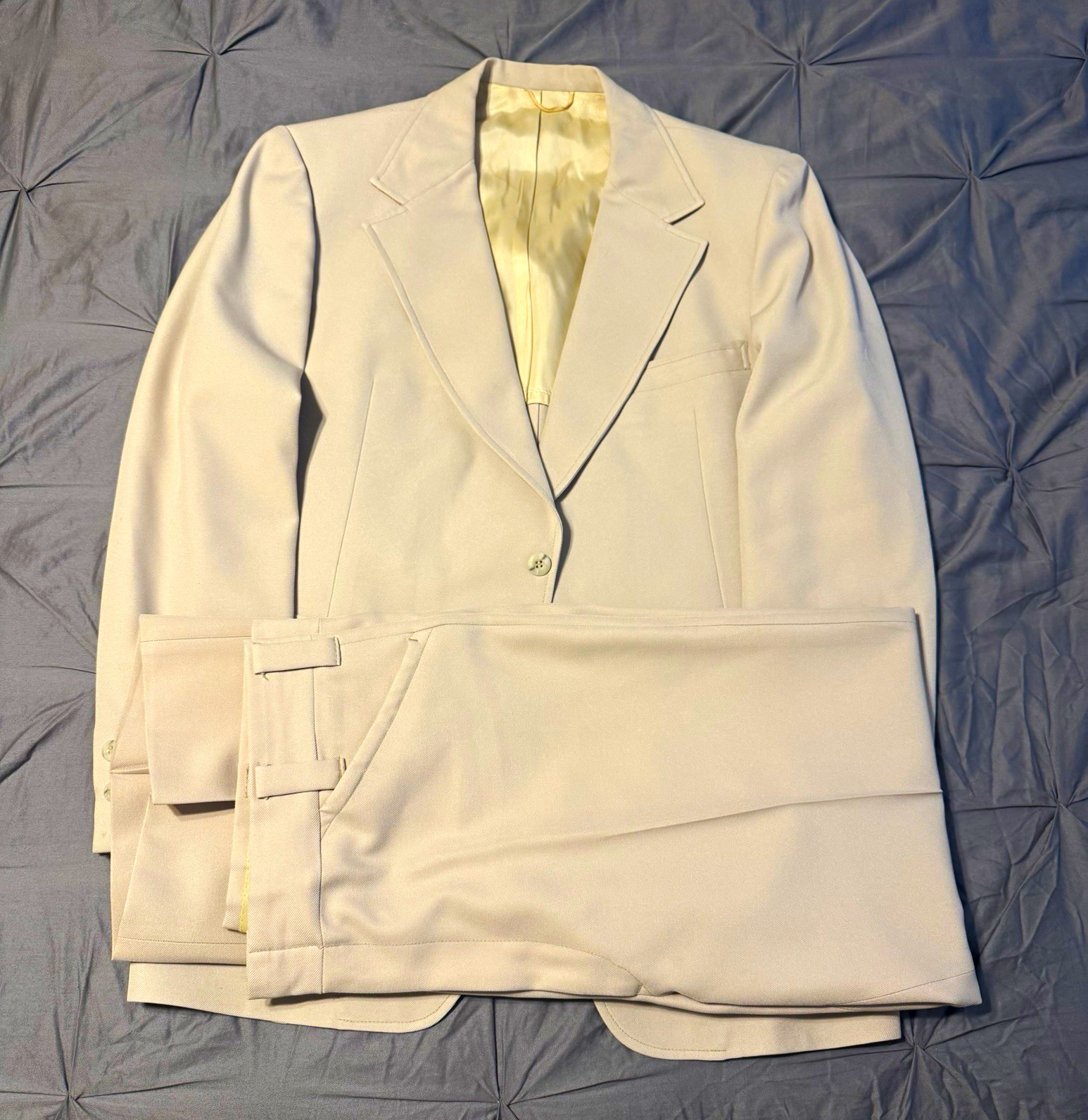 Vintage 1940s Johnny Carson Foley’s Cream Ivory 2 Piece Suit 42R 36x31