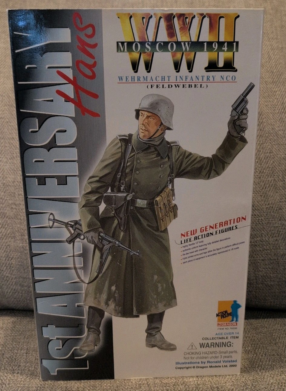 DRAGON 1:6 WWII 1st Anniversary Hans Infantry NCO Moscow 1941 Open Incomplete DRAGON 1:6 WWII 1st Anniversary Hans Infantry NCO Moscow 1941 Open Incomplete