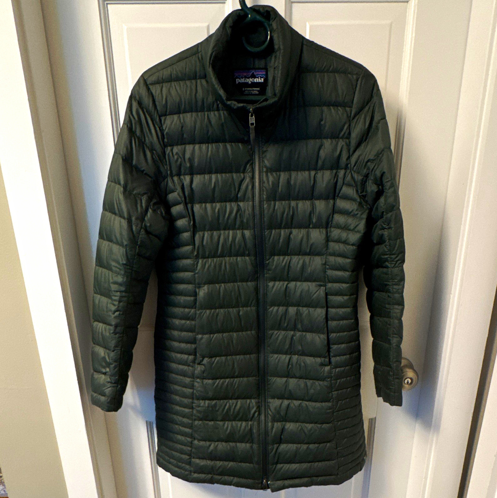 Patagonia Women\'s Green Down Insulated Quilted Puffer Jacket Full Zip Pockets S Patagonia Women\'s Green Down Insulated Quilted Puffer Jacket Full Zip Pockets S