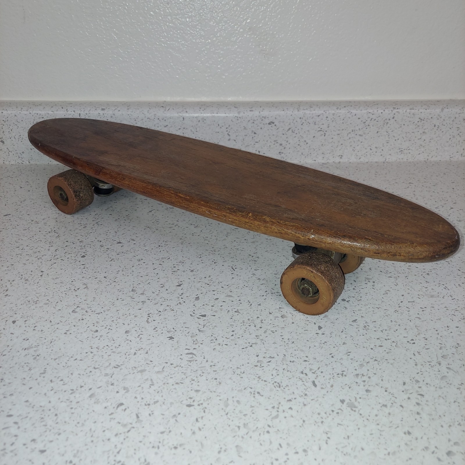 Vtg 1950s-1960s Ward\'s Hawthorne Skateboard Wheels Complete Clay Wheels HTF GUC 