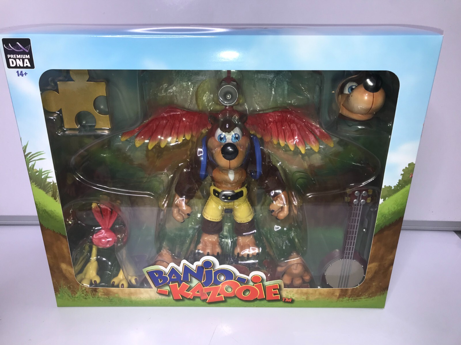 Banjo-Kazooie 8-Inch Banjo & Kazooie DELUXE FLOCKED  Figure 2-Pack DNA