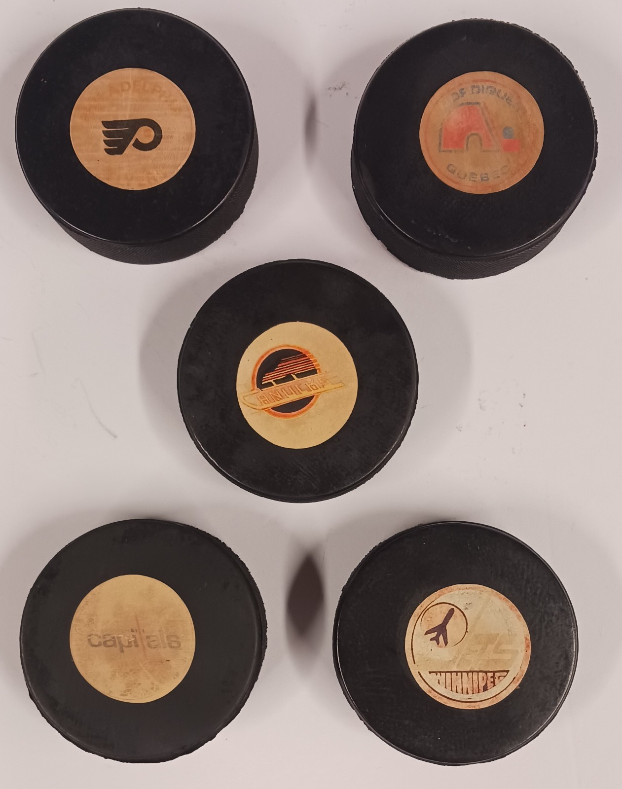 Vintage 1979-80 Viceroy NHL Hockey Puck LOT of 5: PHI QBC VAN WSH WIN Vintage 1979-80 Viceroy NHL Hockey Puck LOT of 5: PHI QBC VAN WSH WIN