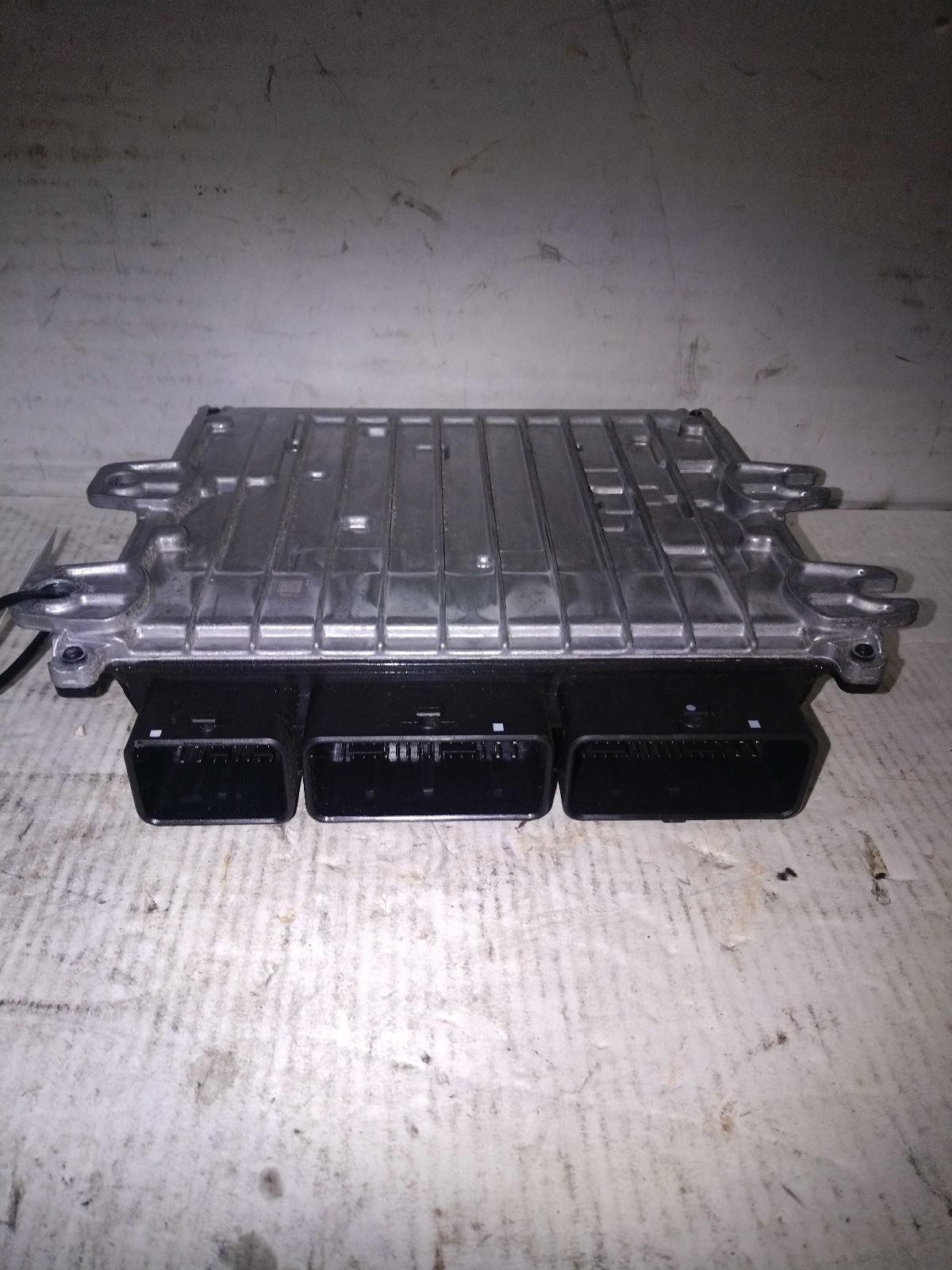 2024 Nissan Rogue Engine Control Module ECM 1.5L Used OEM Black 8000 Miles