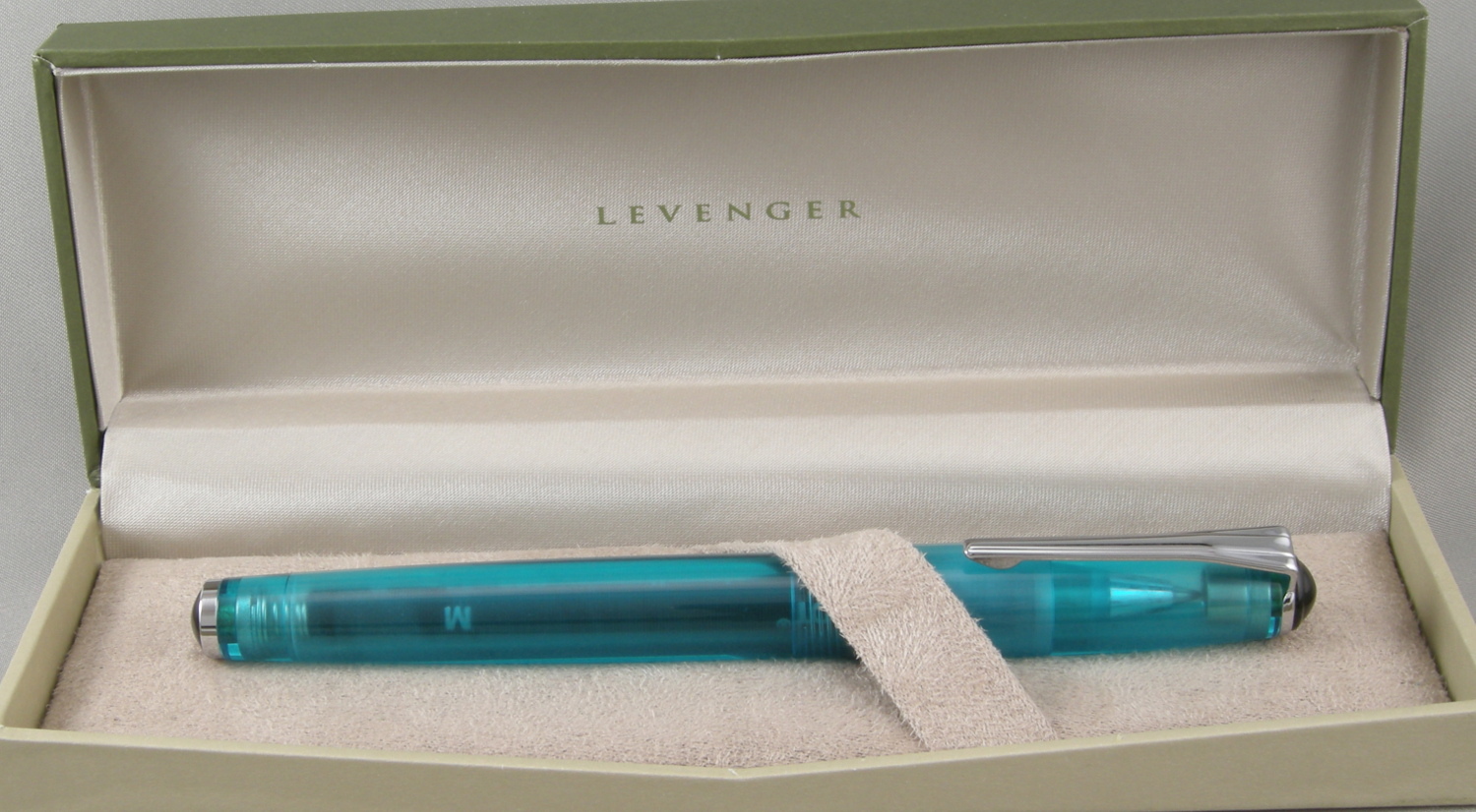 Levenger True Writer Blue Bahama Transparent Rollerball Pen - New In Box Levenger True Writer Blue Bahama Transparent Rollerball Pen - New In Box