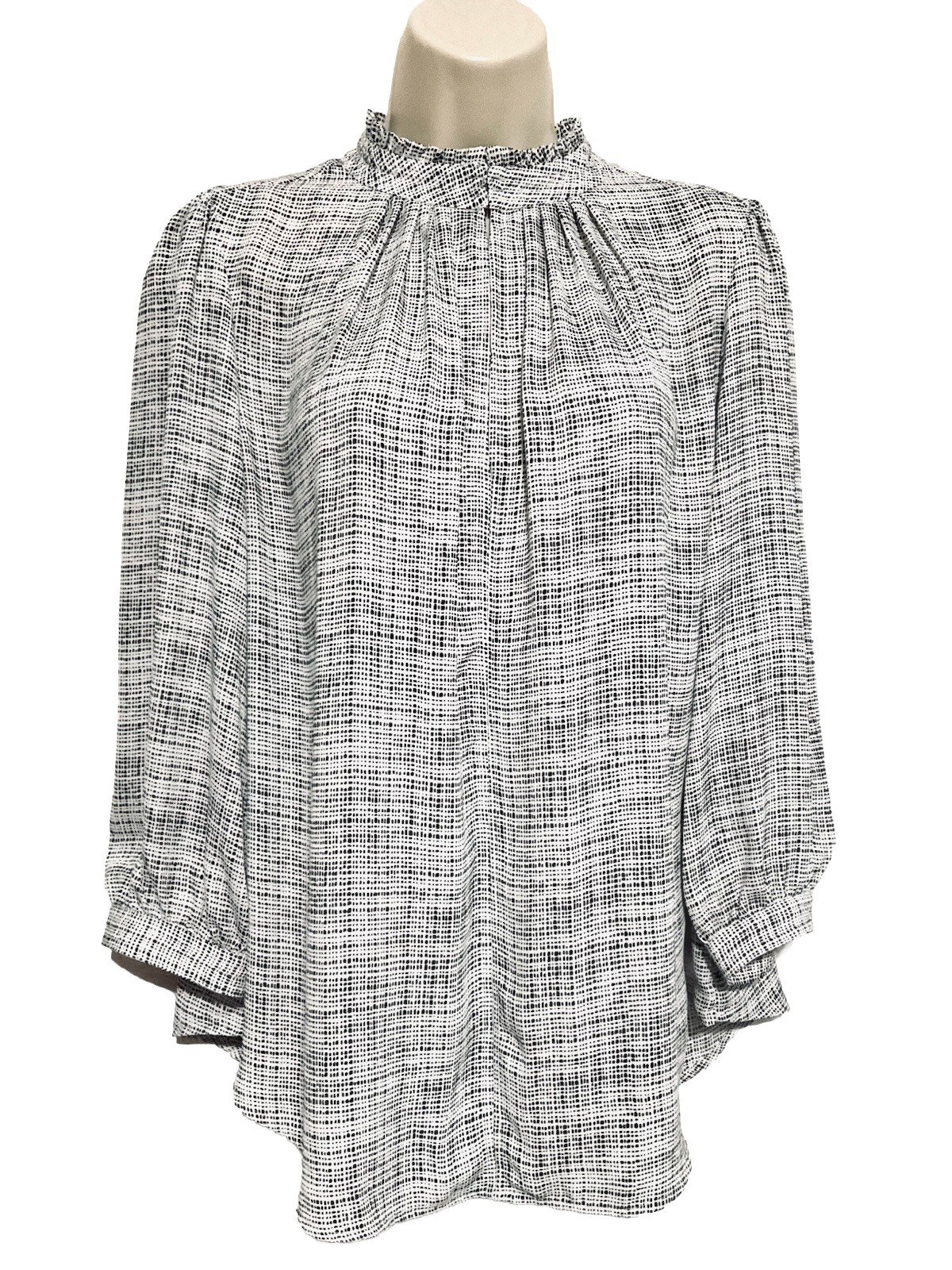 worthington blouse L light gray black polka dot long sleeve pleated ruffle neck